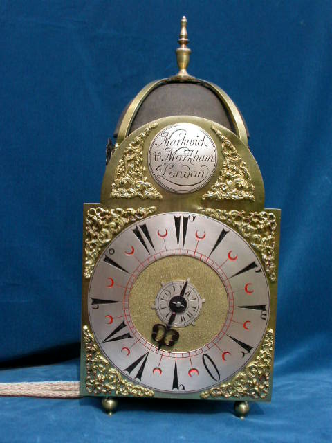 lantern clock presence